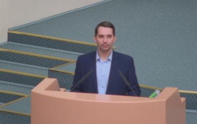 
Стало известно, какие памятники в Саратове собираются продать за рубль и где установят 60-метровый флагшток					