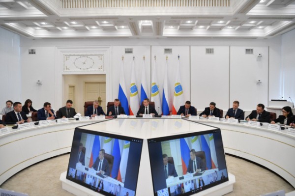 Губернатор дал поручения по участию Саратовской области в новых нацпроектах 