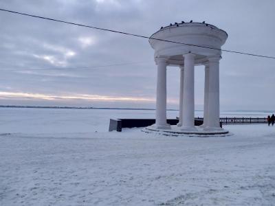 
В Саратове и области на праздничные выходные сохранится морозная погода					
