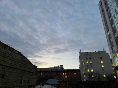 
На выходные в Саратовской области будет ветрено и до +29 градусов					