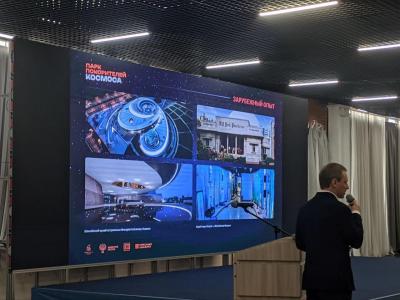 
Туристов в Саратовской области посадят на тренажёры для космонавтов и "отправят" на Луну					