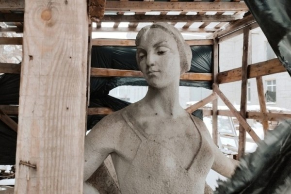 Провальная реконструкция саратовского оперного театра: бывший генподрядчик оштрафован на миллион за &laquo;утрату элементов декора&raquo;