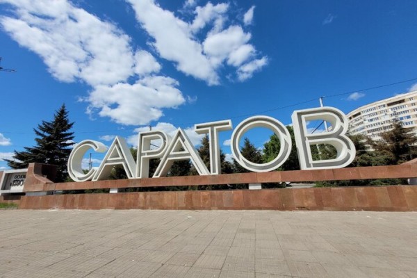 По улице, которую в Саратове перекроют из-за съёмок сериала, в тот же день нельзя будет проехать из-за велопробега