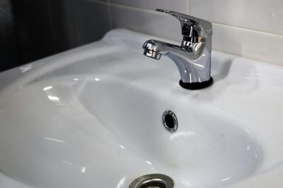 
Жилой комплекс "Нового века" оставил без воды жителей Энгельса					