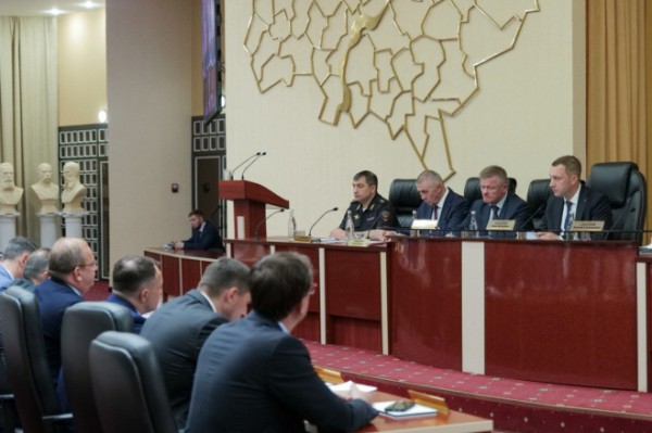 Губернатор министрам и главам районов о целевиках: &laquo;Они нужны вам больше, чем вы им&raquo;