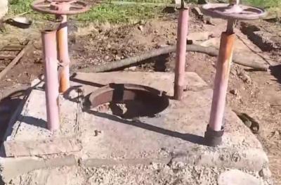 
В Балаково директора "Водоканала" уволили после гибели пяти человек в колодце					