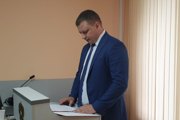 На место ушедшей в отставку главы городского округа претендуют чиновница и депутат