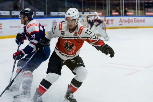 «Кристалл» одержал победу над «Металлургом». «Кристалл» одержал победу над «Металлургом».