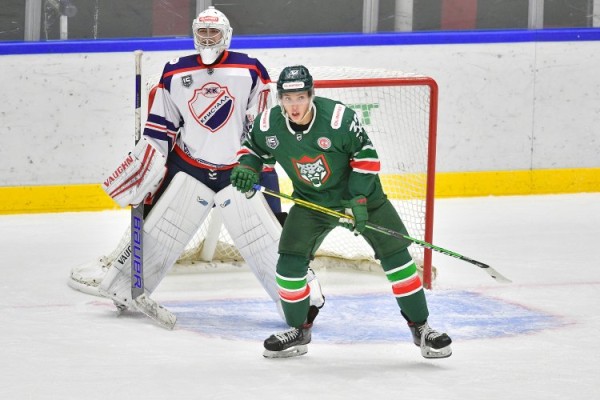 «Кристалл» с минимальным отрывом в счёте уступил «Барсу» «Кристалл» с минимальным отрывом в счёте уступил «Барсу»