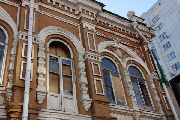 Фарисеи в галстуках, мантиях и погонах Фарисеи в галстуках, мантиях и погонах