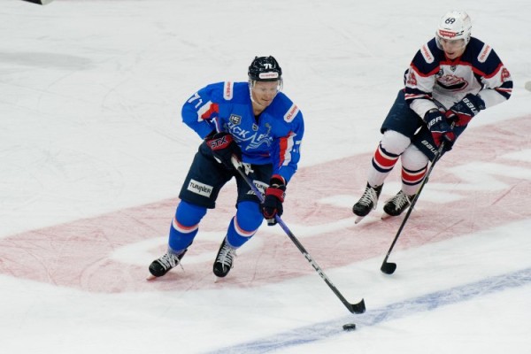 «Кристалл» одержал победу в Самаре. «Кристалл» одержал победу в Самаре.