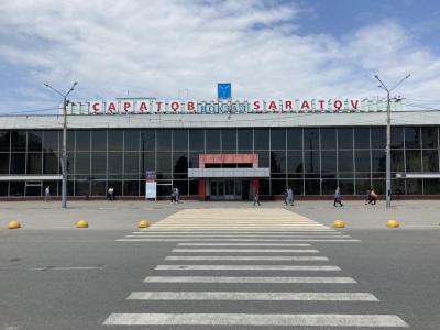 
В Саратове демонтируют здание железнодорожного вокзала					