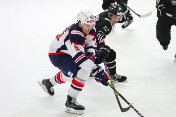 &laquo;Кристалл&raquo; в Челябинске уступил &laquo;Челмету&raquo;