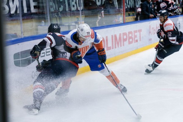 &laquo;Кристалл&raquo; уступил &laquo;СКА-Неве&raquo; в заключительном матче домашней серии