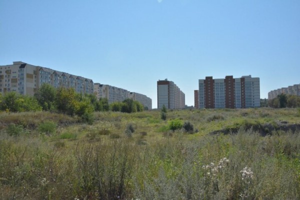 Школьные миллиарды. Вместо &laquo;Кронверка&raquo; и &laquo;Саратовоблжилстроя&raquo; правительство выбрало своих подрядчиков для крупных строек в Саратове