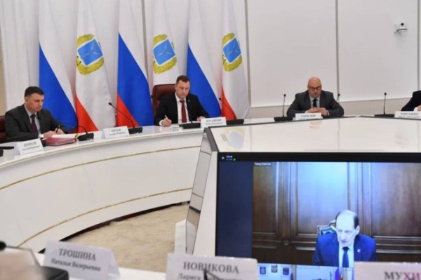 Губернатор Роман Бусаргин провел постоянно действующее совещание