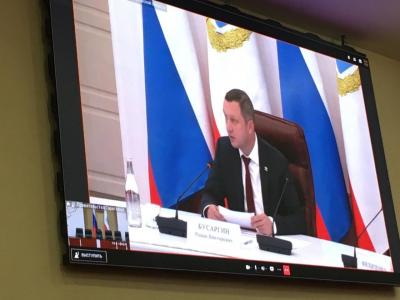 
Роман Бусаргин официально признал, что скоростной трамвай в срок в Саратове запущен не будет					