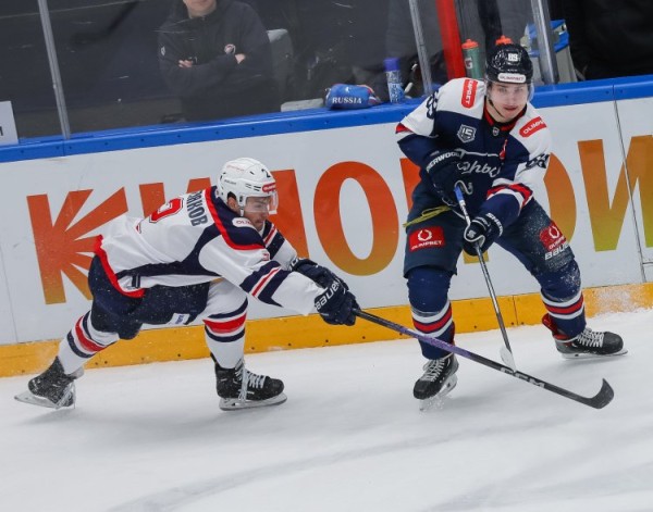 &laquo;Кристалл&raquo; уступил &laquo;Торпедо-Горький&raquo;