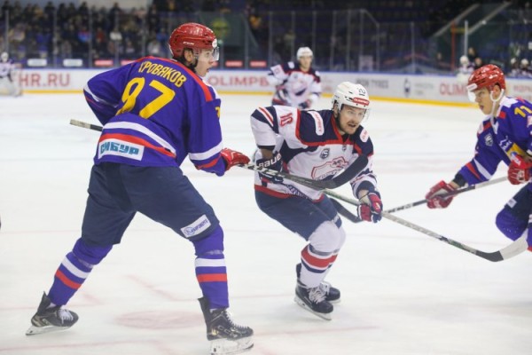 &laquo;Кристалл&raquo; в выездном матче уступил &laquo;Химику&raquo;