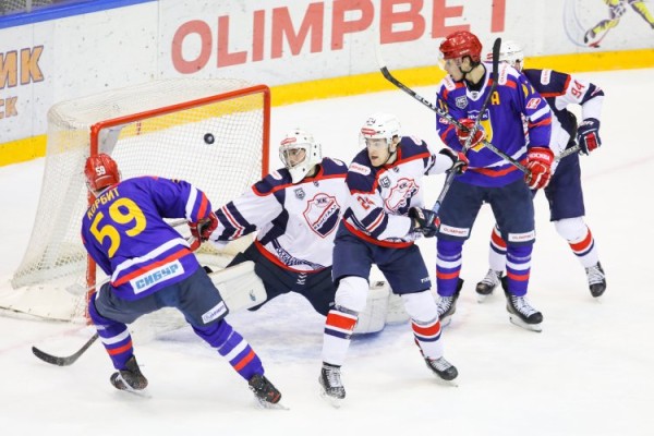 &laquo;Кристалл&raquo; в выездном матче уступил &laquo;Химику&raquo;