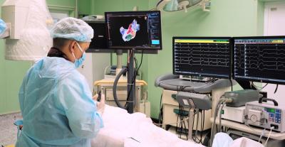 
За 10 месяцев года больше 7 тысяч жителей региона получили высокотехнологичную медицинскую помощь за счет средств ОМС					