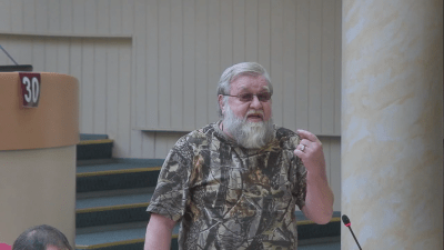 
Спор депутатов Саратовской облдумы о бюджете превратился в перепалку					