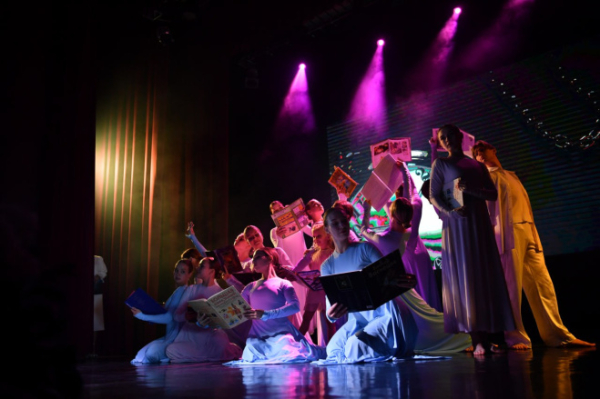 Молодым артистам Саратовской области присуждены именные творческие стипендии 