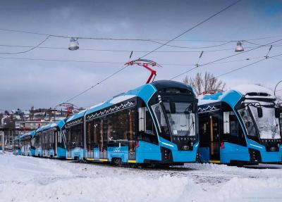 Министр транспорта рассказал, во сколько миллиардов обошелся скоростной трамвай в Саратове
Министр транспорта рассказал, во сколько миллиардов обошелся скоростной трамвай в Саратове