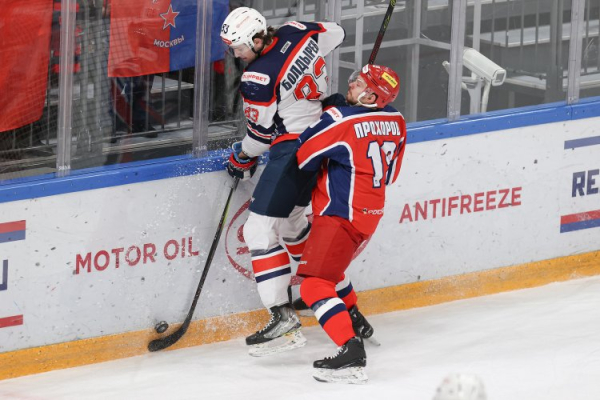 &laquo;Кристалл&raquo; уступил &laquo;Звезде&raquo;