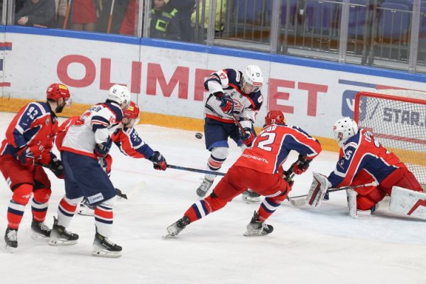 &laquo;Кристалл&raquo; уступил &laquo;Звезде&raquo;