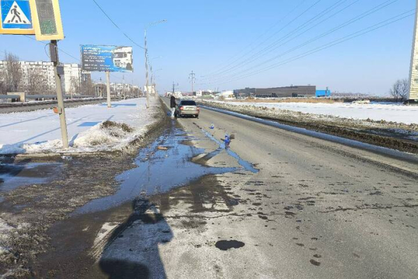 &laquo;Лада Приора&raquo; сбила женщину на переходе