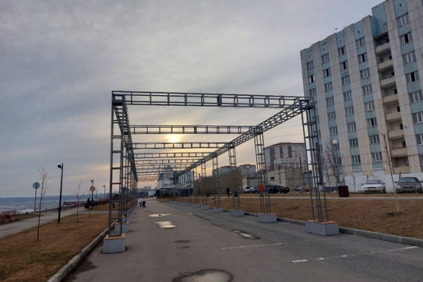 На новой набережной ожидается появление колеса обозрения, инсталляции с зонтиками, тира и кукурузы из Индии На новой набережной ожидается появление колеса обозрения, инсталляции с зонтиками, тира и кукурузы из Индии