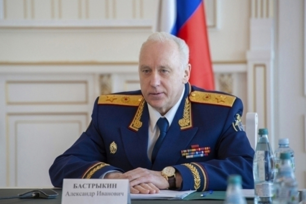 Председатель СК России заинтересовался историей с падением снега с крыши дома на жительницу Балаково Председатель СК России заинтересовался историей с падением снега с крыши дома на жительницу Балаково