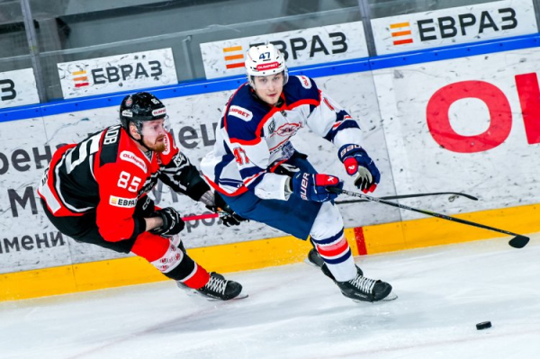 &laquo;Кристалл&raquo; уступил &laquo;Металлургу&raquo;