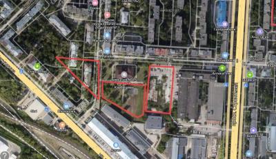 
Роман Бусаргин рассказал, почему школу нельзя построить нигде, кроме сквера "Территория детства"					