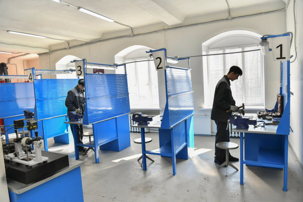 Роман Бусаргин поручил переориентировать колледжи на целевые направления