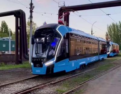 
В Саратове начали курсировать трамваи маршрутов №8, 9 и 10					