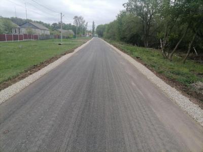 
В Энгельсском районе полным ходом идет ремонт сельских дорог					