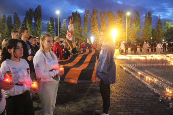 День памяти и скорби: саратовцы отправили послание участникам Великой Отечественной войны (фото)