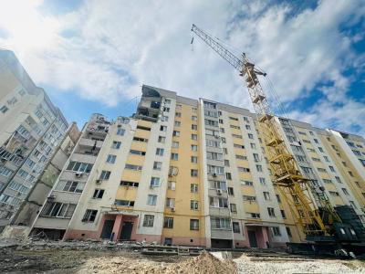 В Саратовской области выделят более 168 миллионов рублей на компенсации жильцам дома на Блинова
В Саратовской области выделят более 168 миллионов рублей на компенсации жильцам дома на Блинова