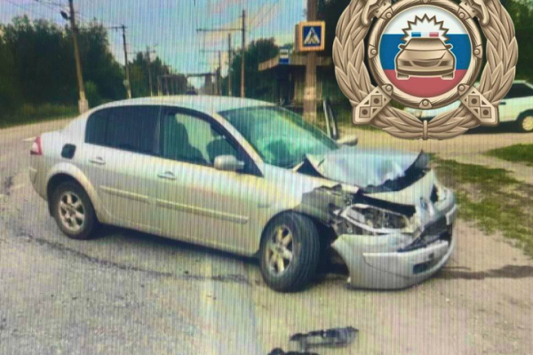 В столкновении двух иномарок в Балаково пострадала 11-летняя девочка В столкновении двух иномарок в Балаково пострадала 11-летняя девочка