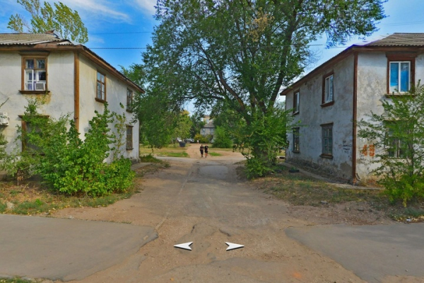 В Балаково выбрали подрядчика, который построит 10 новых домов для сирот: по ходу торгов пришлось менять адрес