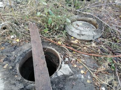 
В Озинках ищут подрядчика на очистку водостоков от ила: последние пять раз конкурсы выигрывал МУП					