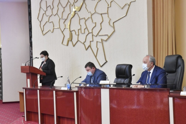 Губернатор провел заседание Координационного совета области по противодействию распространению коронавируса